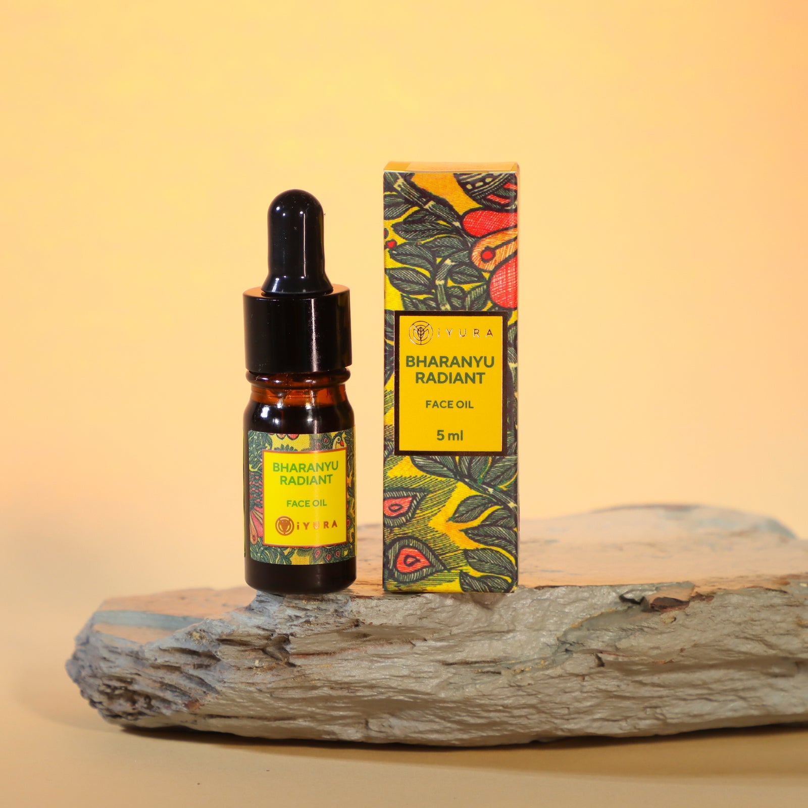 Mini Bharanyu Radiant Face Oil